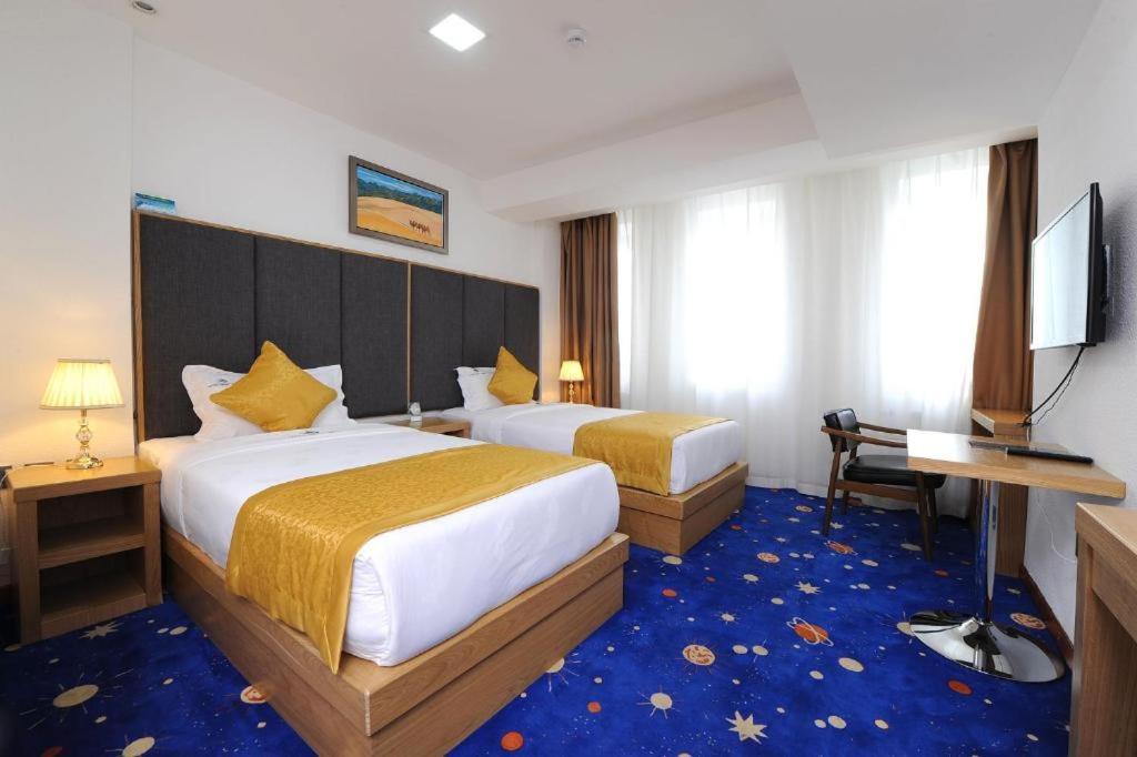 Ub Grand Hotel Ulaanbaatar Ngoại thất bức ảnh